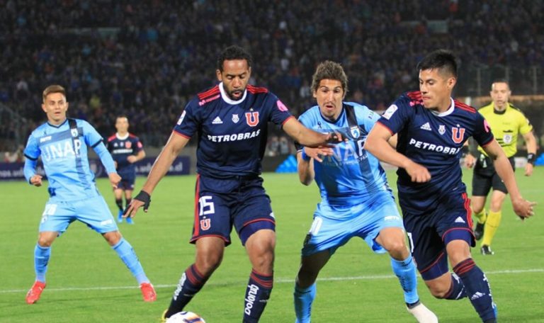 U. de Chile venció a Iquique a estadio lleno y salió de la ...